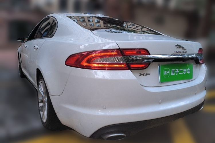 Used Jaguar XF 2015 XF 2.0T Luxury Edition Rear Left 45 Deg