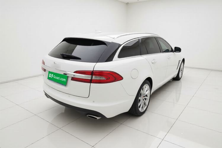 Used Jaguar XF 2015 XF 2.0T Sportbrake Luxury Edition Rear Right 45 Deg