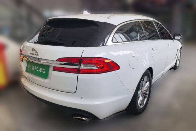 Used Jaguar XF 2015 XF 2.0T Sportbrake Luxury Edition Rear Right 45 Deg