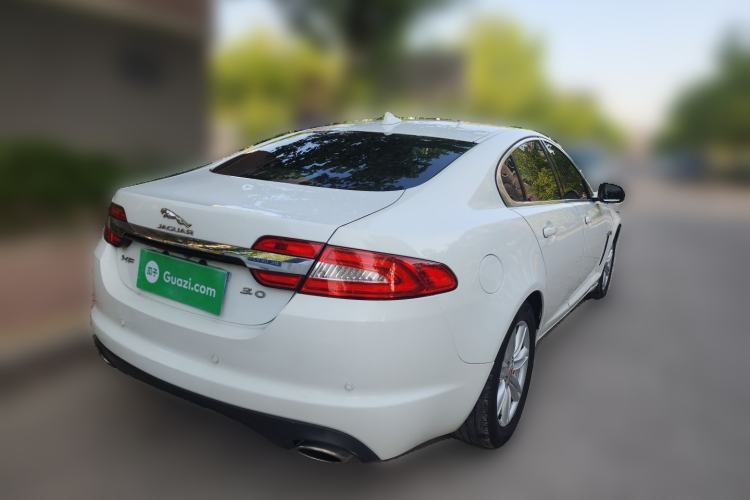 Used Jaguar XF 2015 XF 2.0T Prestige Edition Rear Right 45 Deg