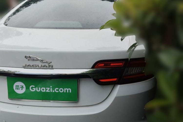 Used Jaguar XF 2015 XF 2.0T Prestige Edition Rear Right 45 Deg
