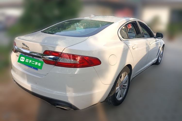 Used Jaguar XF 2015 XF 2.0T Prestige Edition Rear Right 45 Deg
