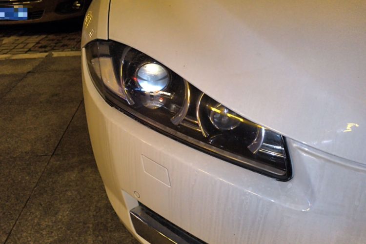 Used Jaguar XF 2015 XF 2.0T Luxury Edition Right Front Headlight