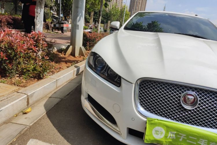 Used Jaguar XF 2015 XF 2.0T Luxury Edition Right Front Headlight