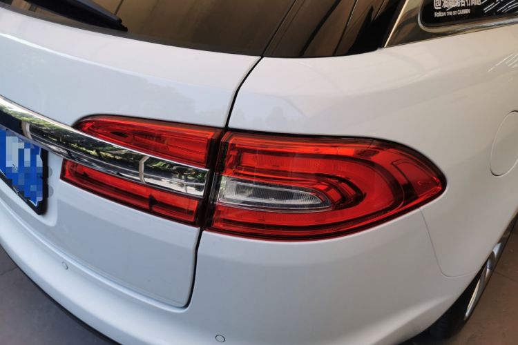 Used Jaguar XF 2015 XF 2.0T Sportbrake Luxury Edition Right Rear Taillight