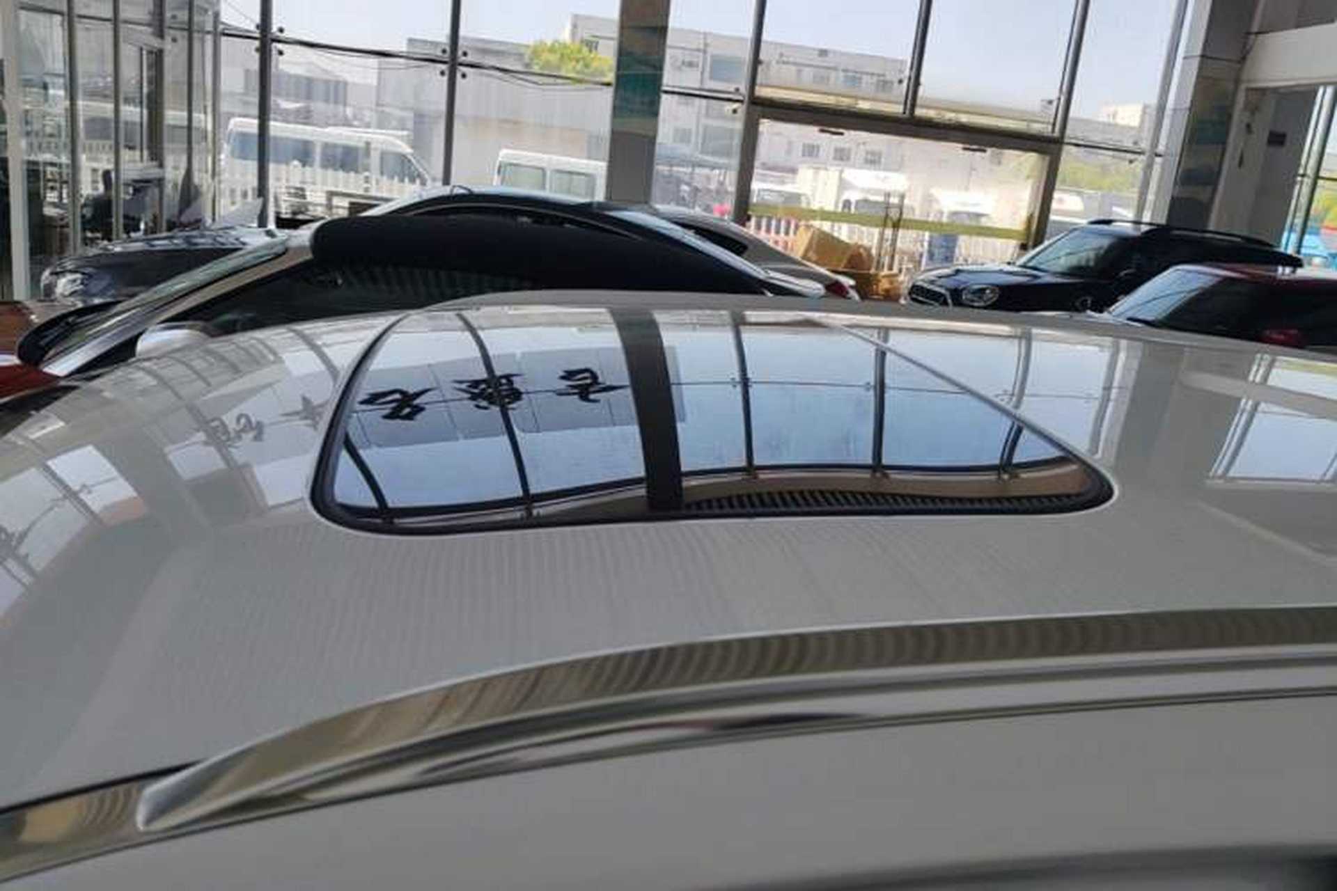 Used Jaguar XF 2015 XF 2.0T Sportbrake Luxury Edition Roof