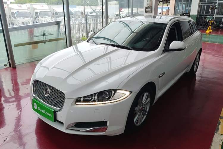 Jaguar XF 2015 XF 2.0T Sportbrake Luxury Edition с пробегом Guazi used car, China used car export, Used car for sale, Used cars, Cheapest cars for sale