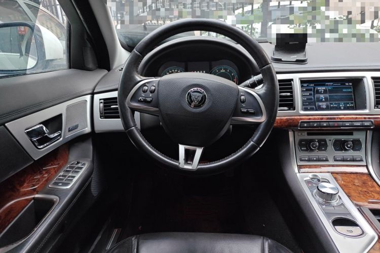 Used Jaguar XF 2015 XF 2.0T 80th Anniversary Limited Edition Luxury Model Steering Wheel