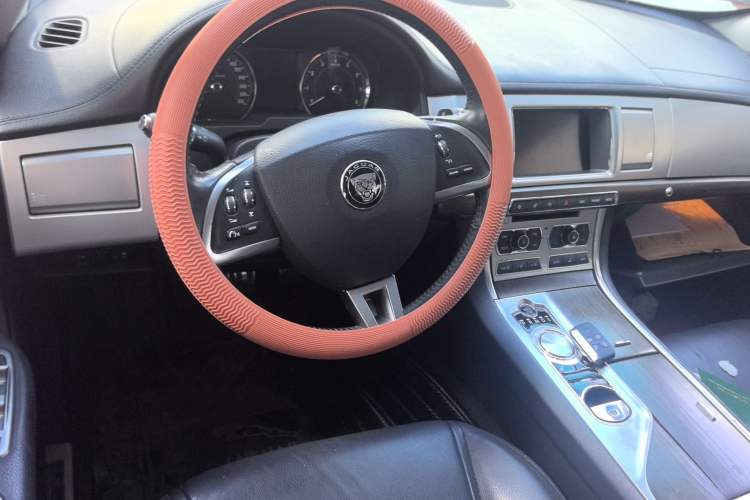 Used Jaguar XF 2015 XF 2.0T 80th Anniversary Collector's Edition Steering Wheel