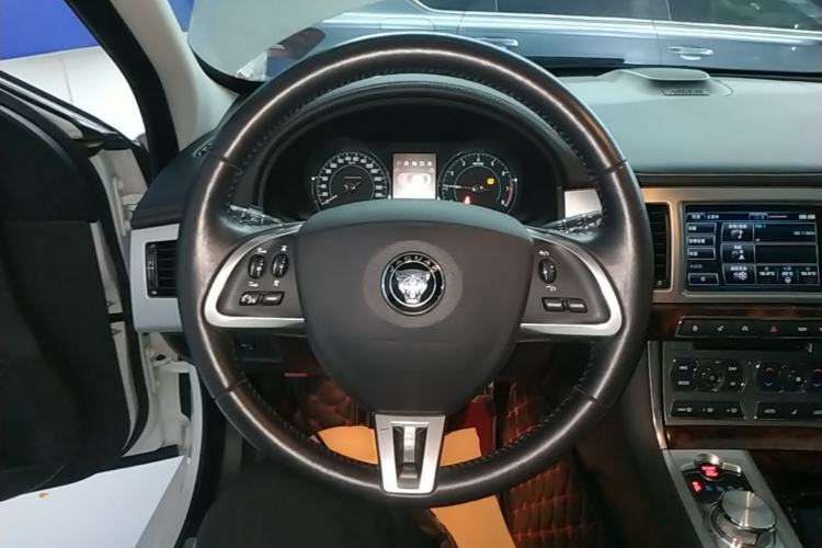 Used Jaguar XF 2015 XF 2.0T 80th Anniversary Limited Edition Luxury Model Steering Wheel