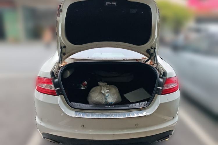 Used Jaguar XF 2015 XF 2.0T 80th Anniversary Collector's Edition Trunk