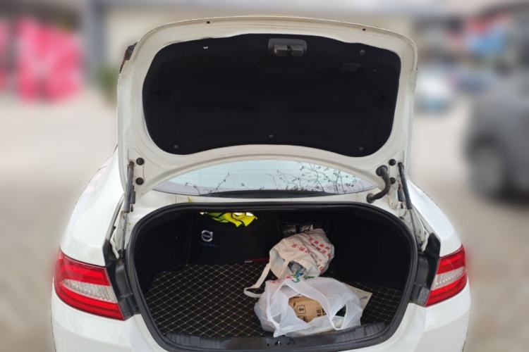 Used Jaguar XF 2015 XF 2.0T Prestige Edition Trunk