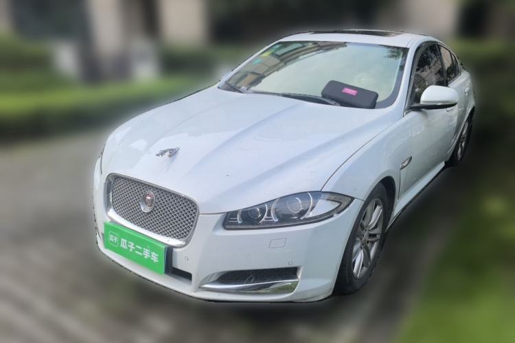 Used Jaguar XF 2015 XF 2.0T Prestige Edition Guazi used car, China used car export, Used car for sale, Used cars, Cheapest cars for sale