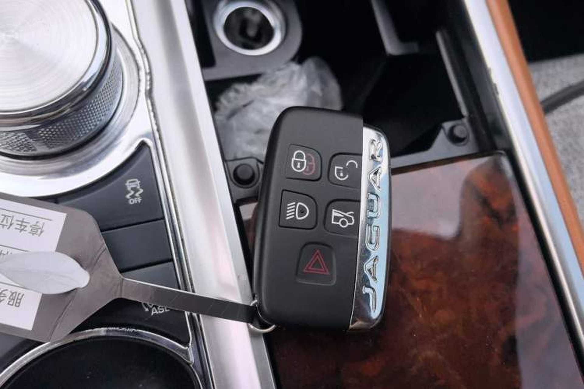 Used Jaguar XF 2015 XF 2.0T Sportbrake Luxury Edition Vehicle Key