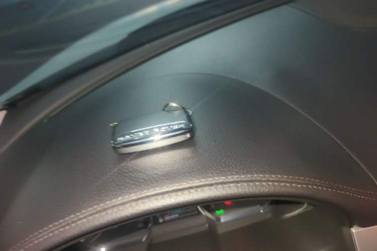Used Jaguar XF 2015 XF 2.0T 80th Anniversary Collector's Edition Vehicle Key