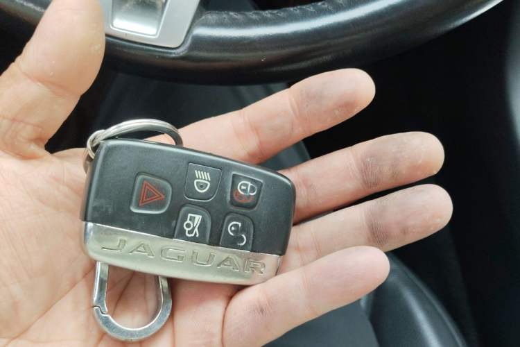 Used Jaguar XF 2015 XF 2.0T Prestige Edition Vehicle Key
