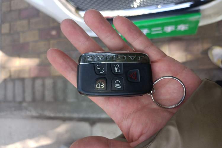 Used Jaguar XF 2015 XF 2.0T 80th Anniversary Collector's Edition Vehicle Key