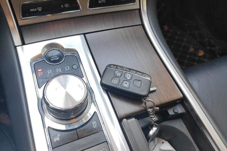 Used Jaguar XF 2015 XF 2.0T Prestige Edition Vehicle Key