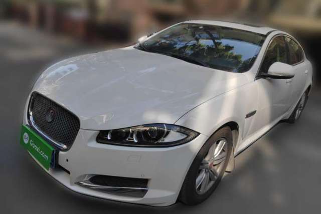 Ojetý Jaguar XF 2015 XF 2.0T Prestige Edition