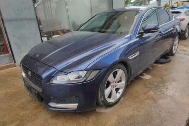 Used Jaguar XF 2016 XF 3.0 SC Two-Wheel-Drive Luxury Edition