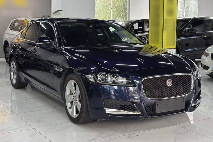 Used Jaguar XF 2016 XF 3.0 SC Two-Wheel-Drive Luxury Edition Exterior 2