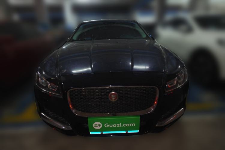 Used Jaguar XF 2016 XF 2.0T Two-Wheel-Drive Luxury Edition Front