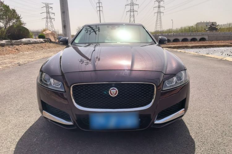 Used Jaguar XF 2016 XF 3.0 SC Two-Wheel-Drive Luxury Edition Exterior 1