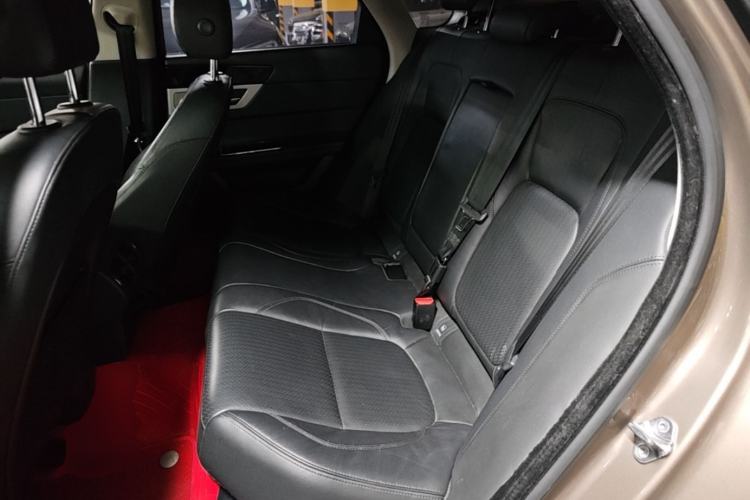 Used Jaguar XF 2016 XF 2.0T Two-Wheel-Drive Luxury Edition Left Rear Seat