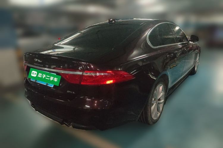 Used Jaguar XF 2016 XF 2.0T Two-Wheel-Drive R-Sport Sport Edition Rear Right 45 Deg