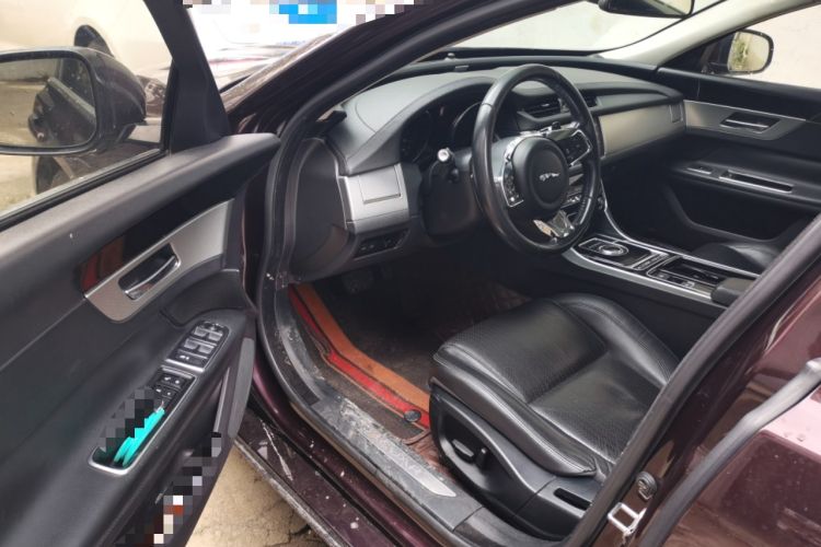 Used Jaguar XF 2016 XF 2.0T Two-Wheel-Drive Luxury Edition Driver Seat