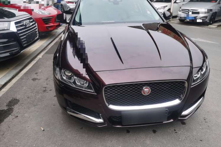Used Jaguar XF 2016 XF 2.0T Two-Wheel-Drive Luxury Edition Front
