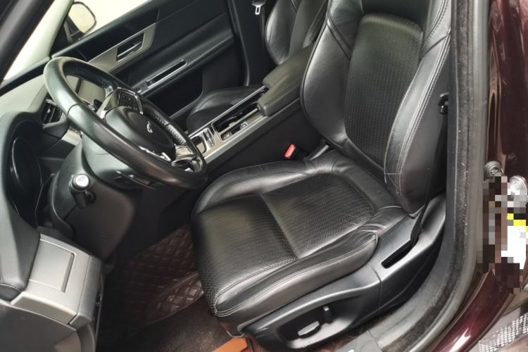 Used Jaguar XF 2016 XF 2.0T Two-Wheel-Drive Luxury Edition Left Front Seat