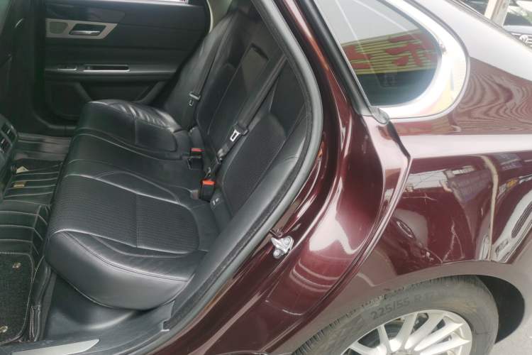 Used Jaguar XF 2016 XF 2.0T Two-Wheel-Drive Luxury Edition Left Rear Seat
