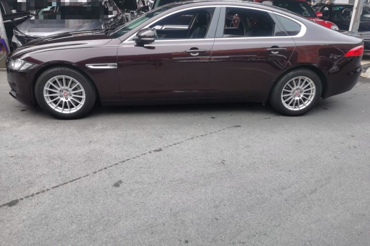 Used Jaguar XF 2016 XF 2.0T Two-Wheel-Drive Luxury Edition Left Side