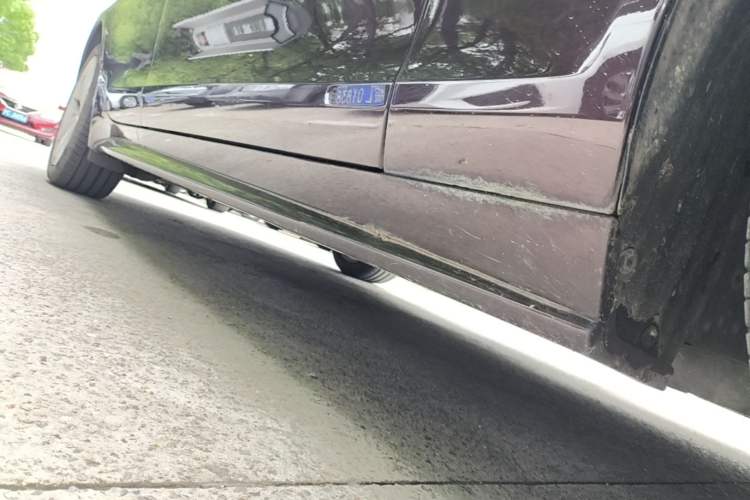 Used Jaguar XF 2016 XF 2.0T Two-Wheel-Drive R-Sport Sport Edition Right Side Sill
