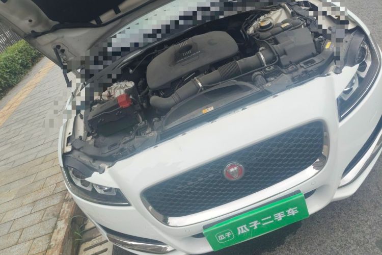 Used Jaguar XF 2016 XF 2.0T Two-Wheel-Drive Luxury Edition Engine Bay Right