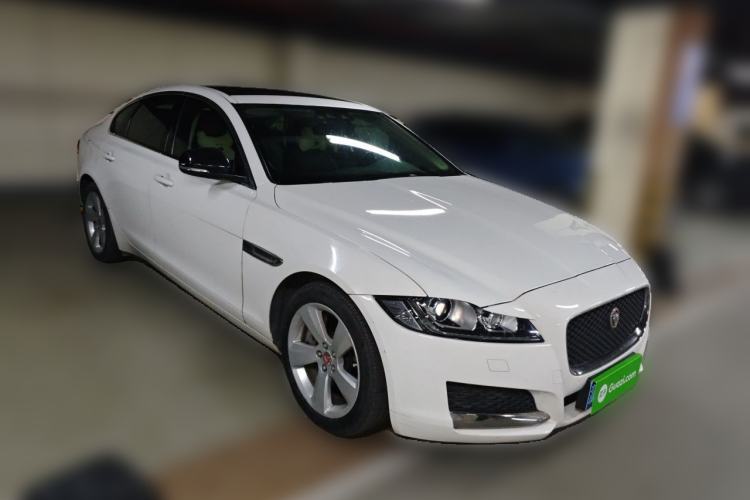 Used Jaguar XF 2016 XF 3.0 SC Two-Wheel-Drive Luxury Edition Exterior 2