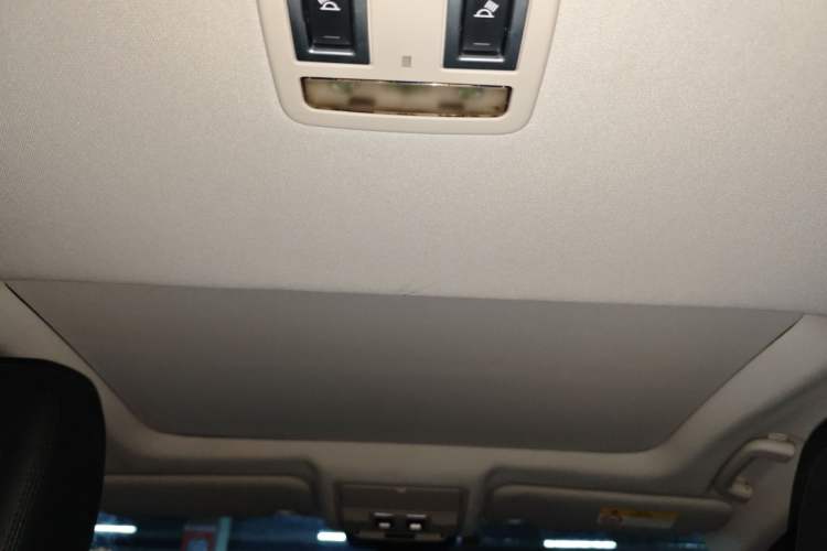 Used Jaguar XF 2016 XF 3.0 SC Two-Wheel-Drive Luxury Edition Headliner