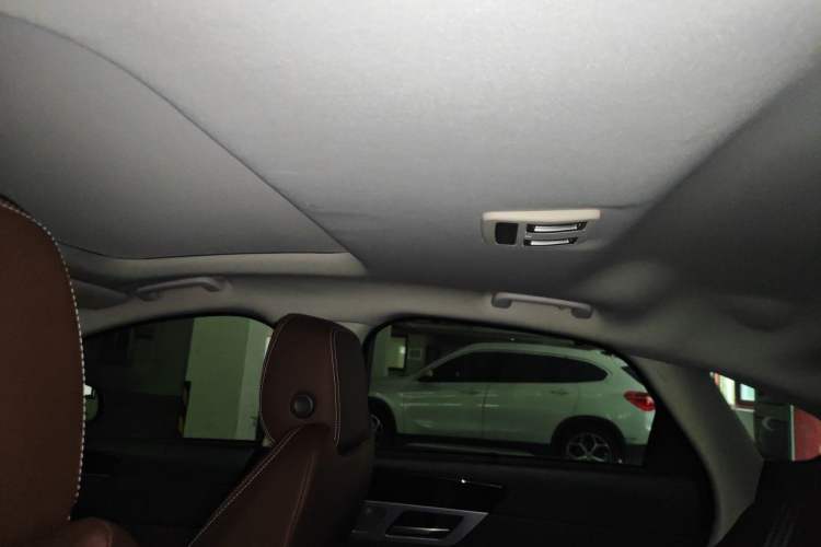 Used Jaguar XF 2016 XF 2.0T Two-Wheel-Drive R-Sport Sport Edition Headliner