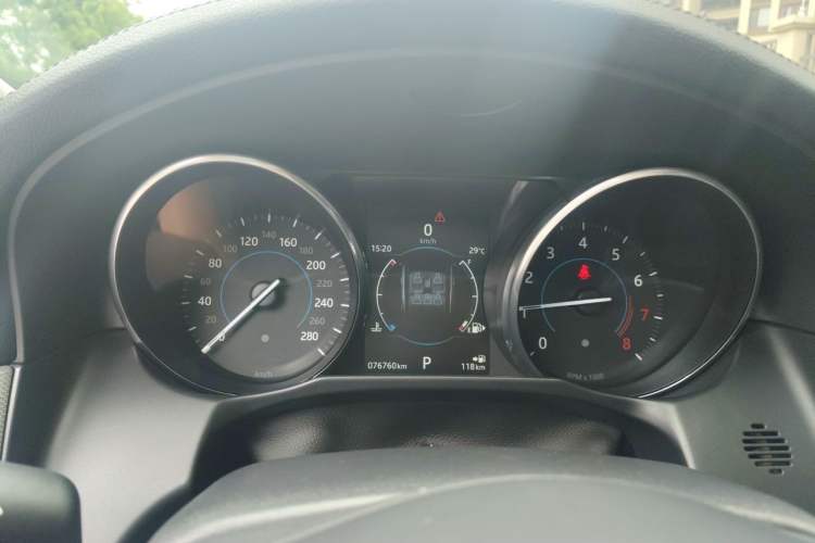 Used Jaguar XF 2016 XF 2.0T Two-Wheel-Drive Luxury Edition Instrument Cluster