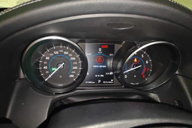 Used Jaguar XF 2016 XF 2.0T Two-Wheel-Drive R-Sport Sport Edition Instrument Cluster