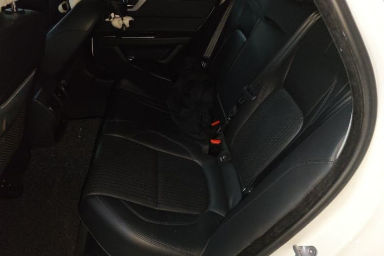 Used Jaguar XF 2016 XF 3.0 SC Two-Wheel-Drive Luxury Edition Interior 4