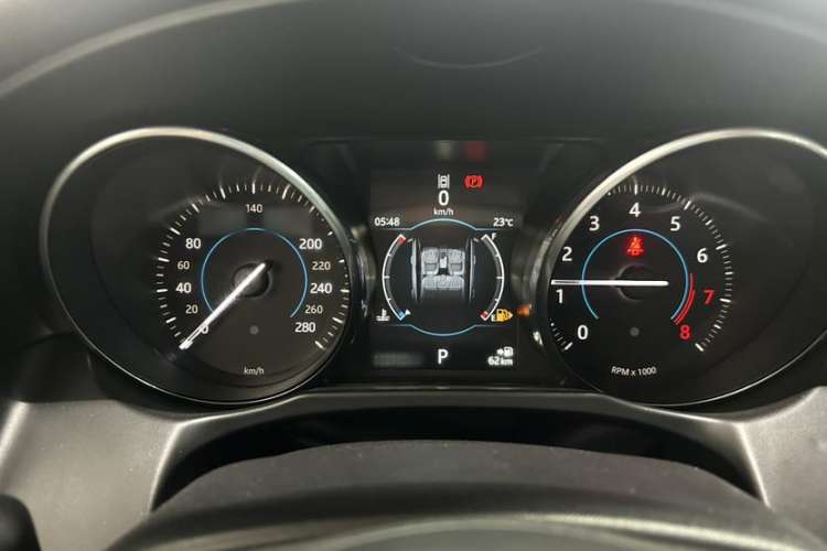 Used Jaguar XF 2016 XF 2.0T Two-Wheel-Drive Luxury Edition Interior 8