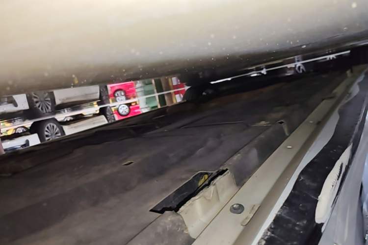 Used Jaguar XF 2016 XF 3.0 SC Two-Wheel-Drive R-Sport Sport Edition Left Side Sill