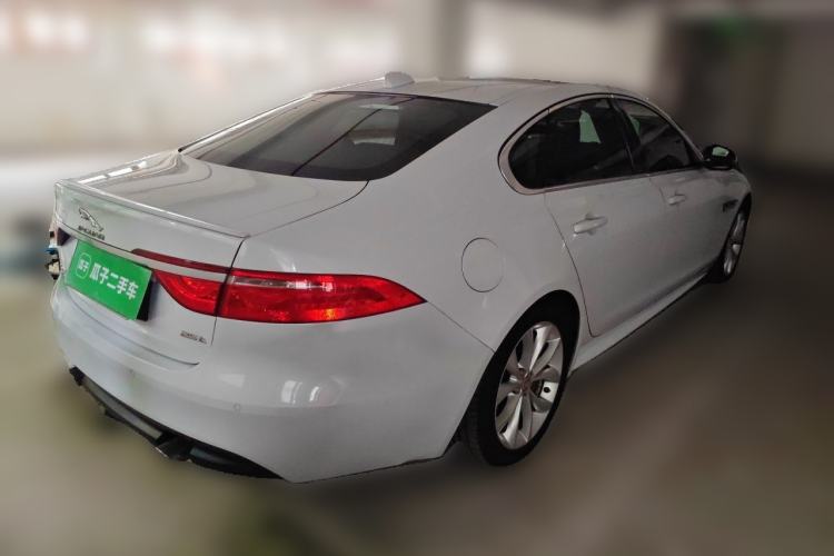Used Jaguar XF 2016 XF 2.0T Two-Wheel-Drive R-Sport Sport Edition Rear Right 45 Deg