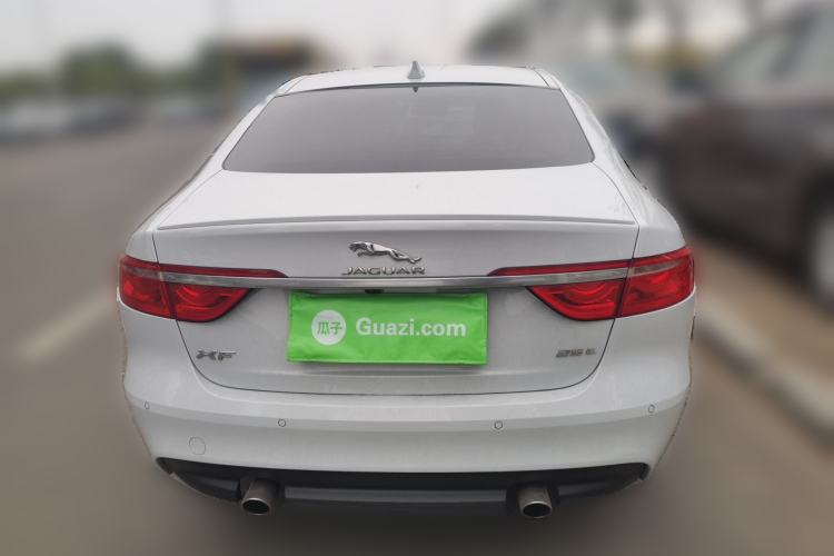 Used Jaguar XF 2016 XF 2.0T Two-Wheel-Drive Luxury Edition Rear
