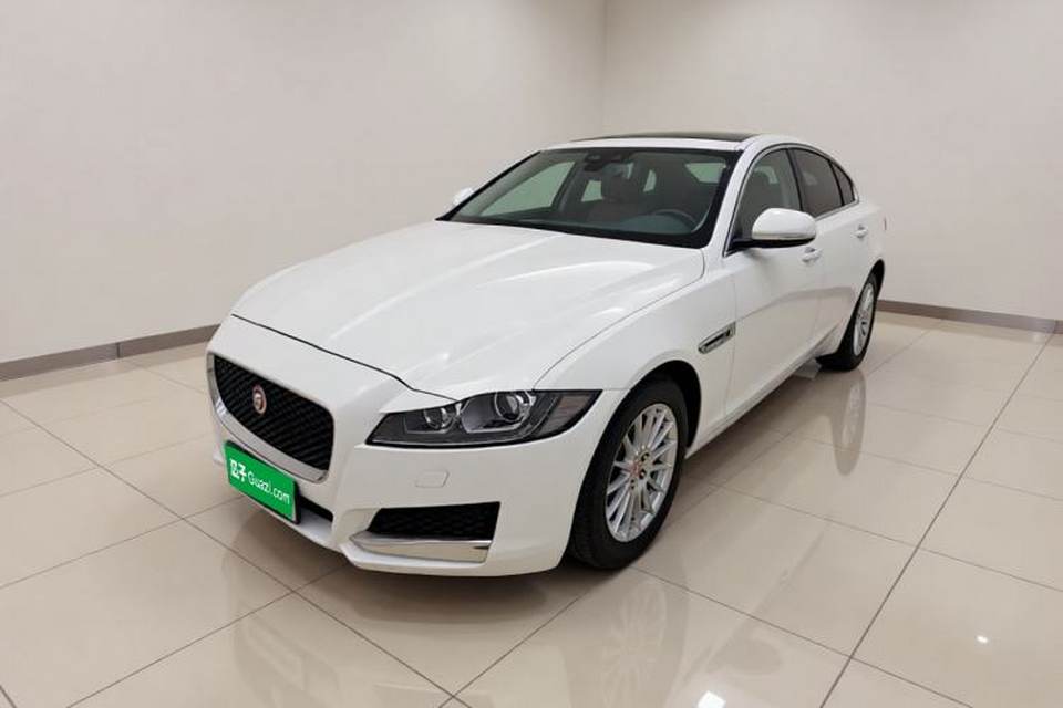 Jaguar XF 2016