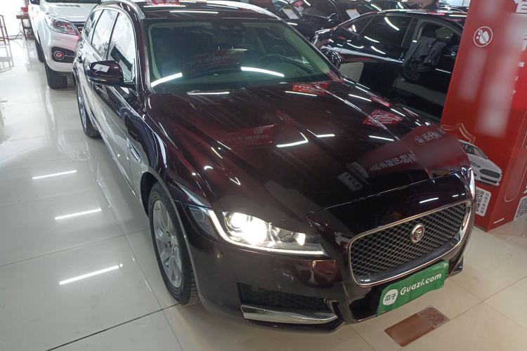 Used Jaguar XF 2018 XF Sportbrake 2.0T 250 PS All-Wheel Drive Luxury Edition Front