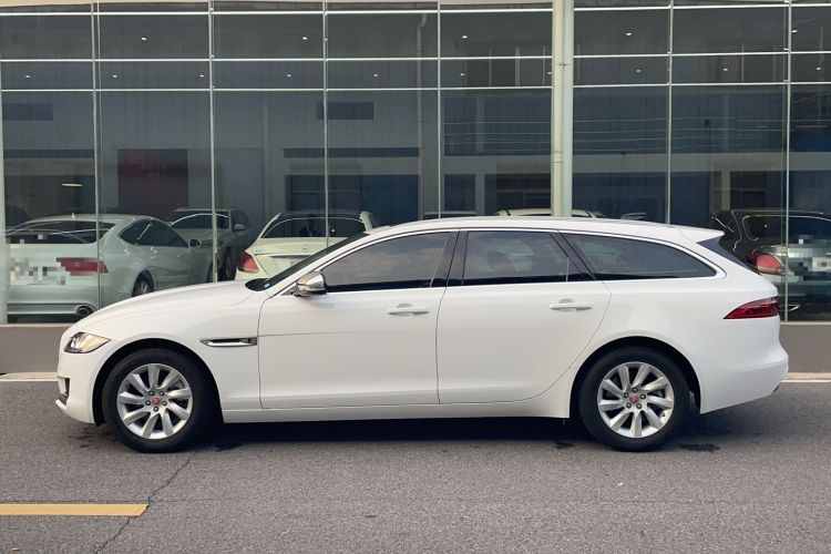 Used Jaguar XF 2018 XF Sportbrake 2.0T 250 PS Two-Wheel-Drive Luxury Edition Exterior 2