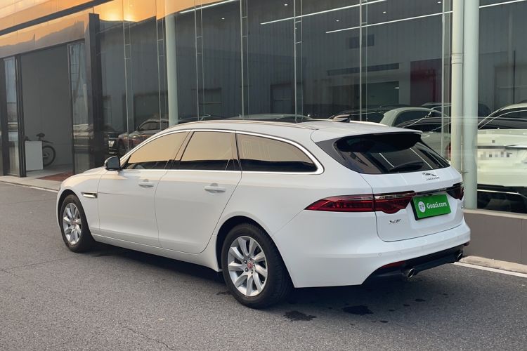 Used Jaguar XF 2018 XF Sportbrake 2.0T 250 PS Two-Wheel-Drive Luxury Edition Exterior 3